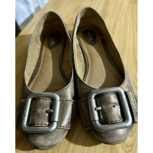 Fossil Womens Leather Signature Flat Metallic Comfort Loafer Slip on shoes 6.5 - Picture 1 of 6